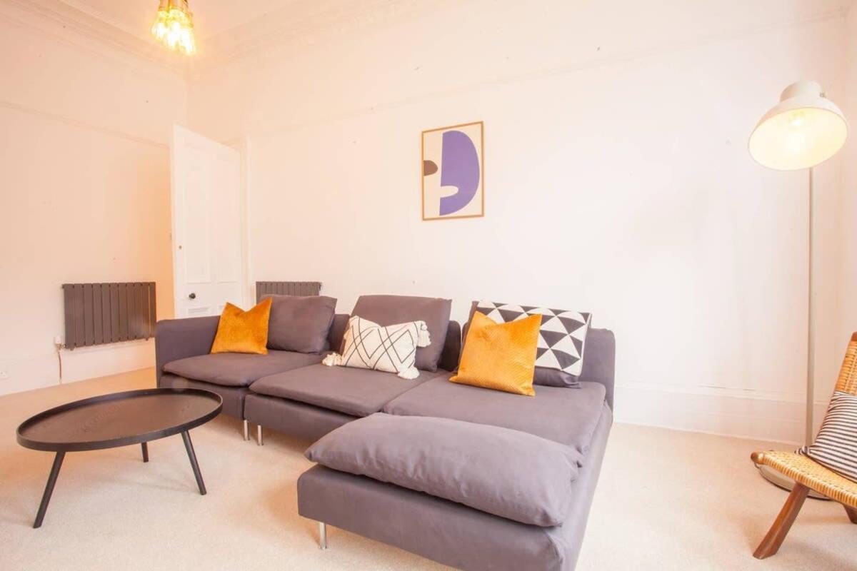 Stunning 2 Bed Property In Heart Of West End Glasgow Luaran gambar