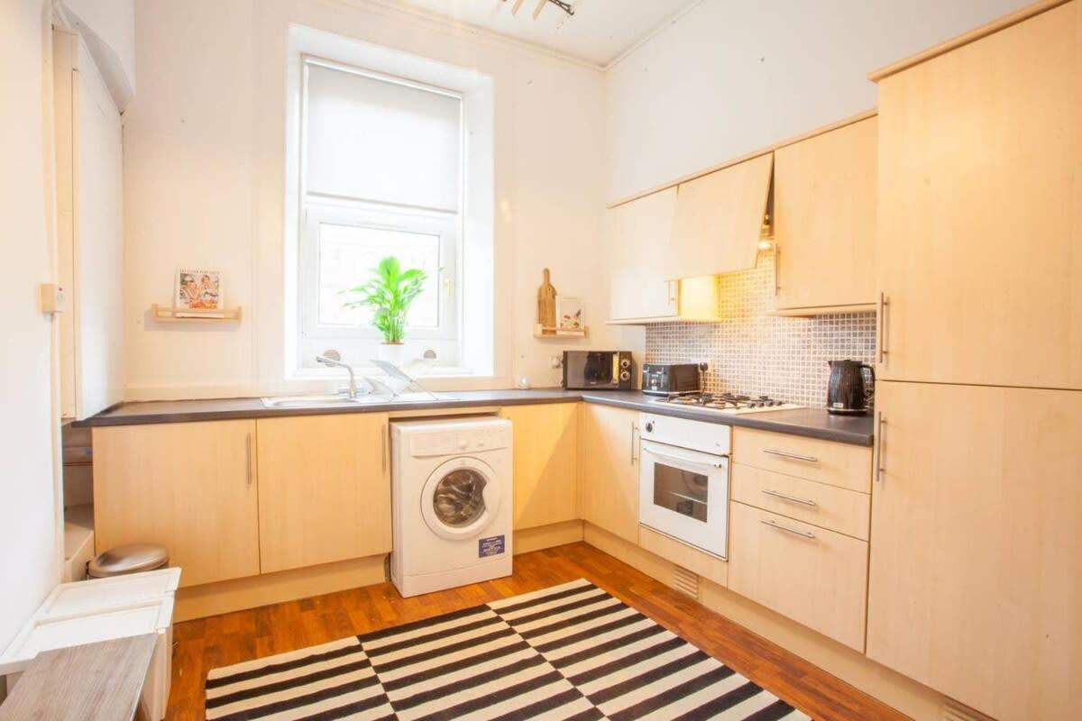 Stunning 2 Bed Property In Heart Of West End Glasgow Luaran gambar