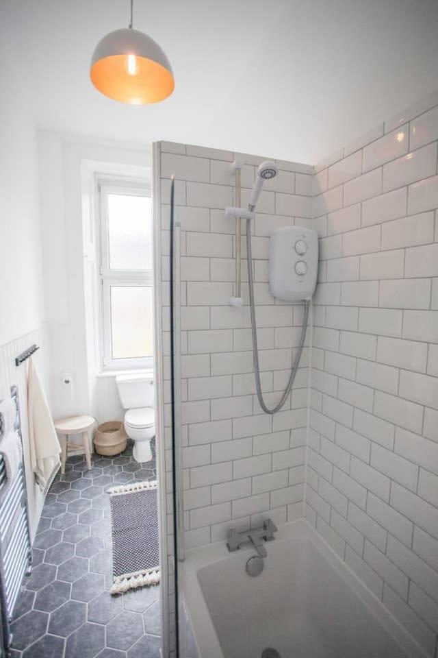 Stunning 2 Bed Property In Heart Of West End Glasgow Luaran gambar